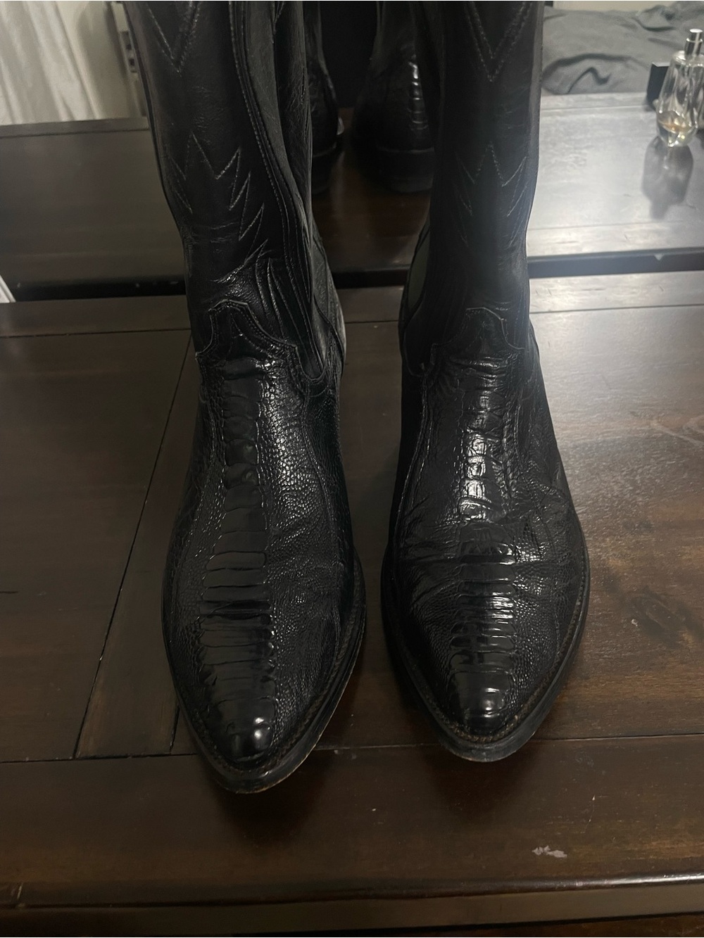 Black genuine ostrich leg cowboy boots - Picture 8 of 14